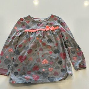 Long sleeve heart grey shirt